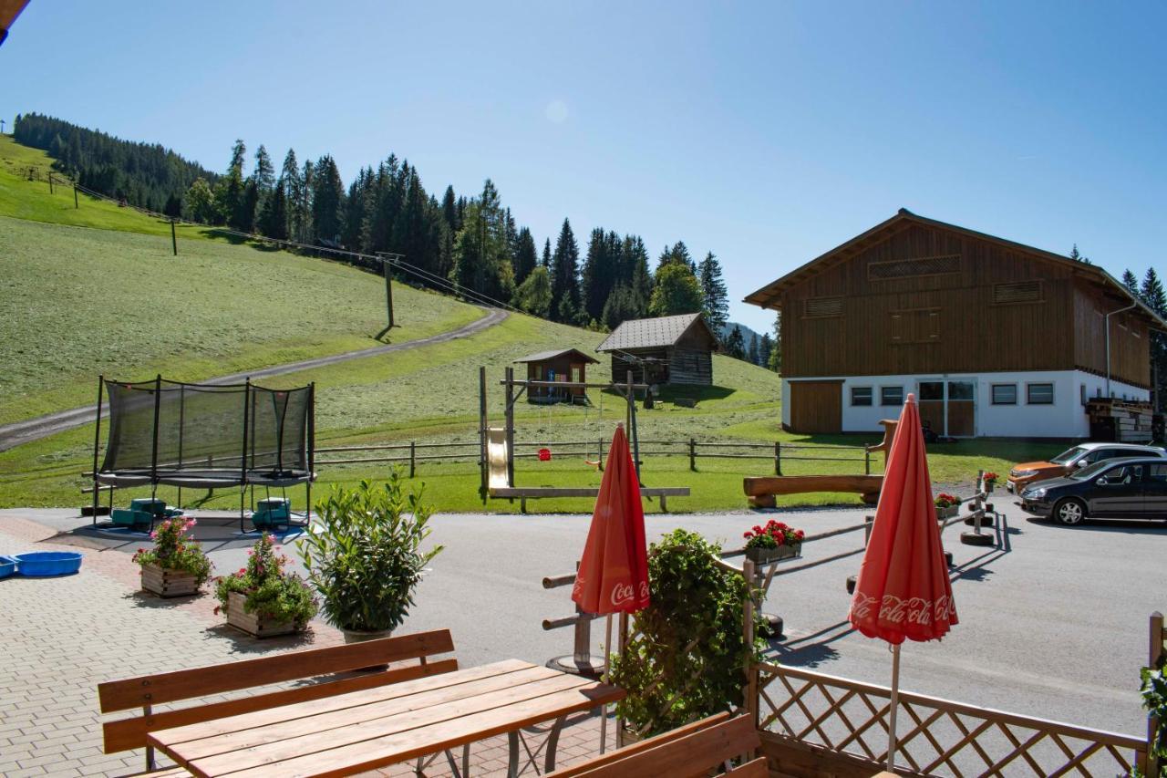 Sonnalm Hotell Altenmarkt im Pongau Exteriör bild