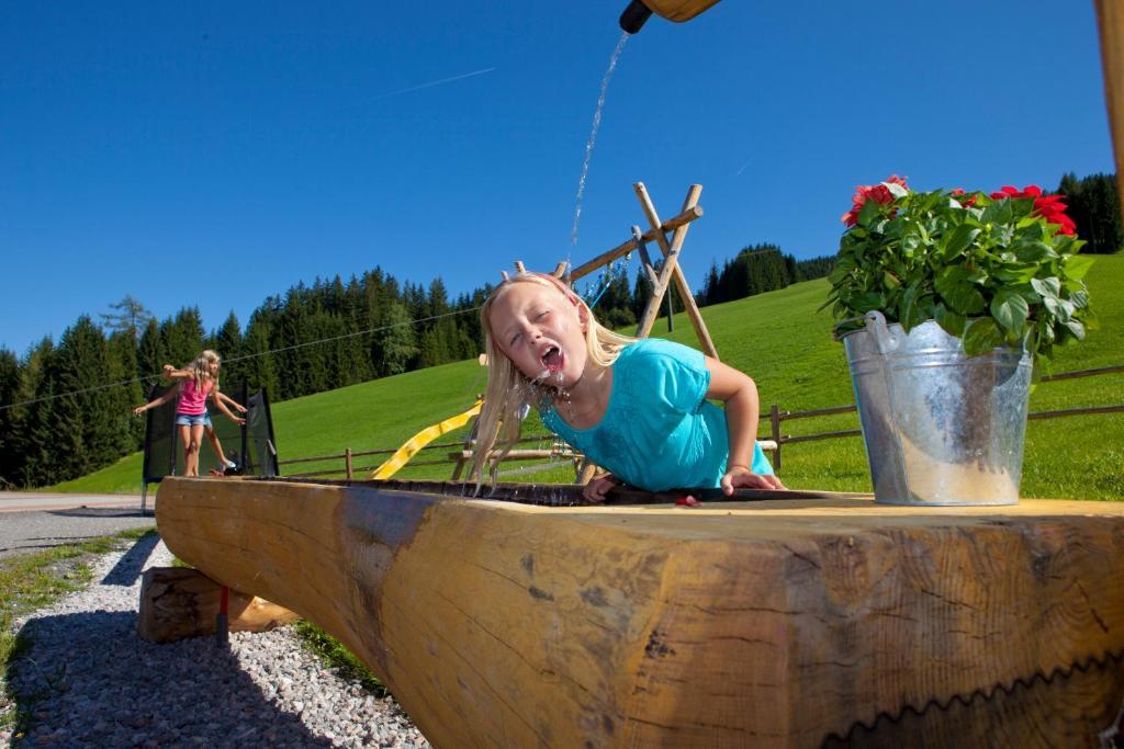 Sonnalm Hotell Altenmarkt im Pongau Exteriör bild