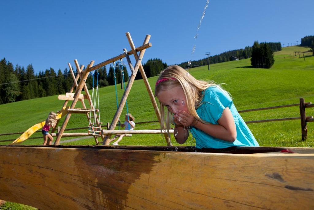 Sonnalm Hotell Altenmarkt im Pongau Exteriör bild
