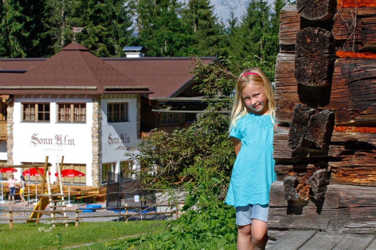 Sonnalm Hotell Altenmarkt im Pongau Exteriör bild