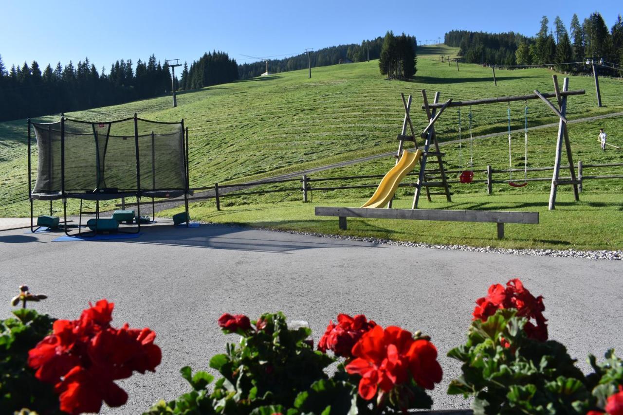 Sonnalm Hotell Altenmarkt im Pongau Exteriör bild